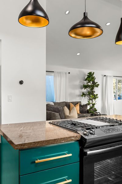 kitchen-island-to-dining